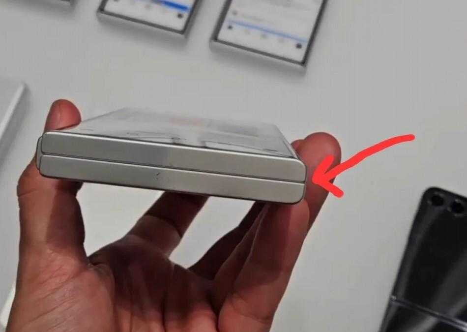 Прототип Samsung Galaxy Fold6 показали на видео 6 gsmarena 002 22