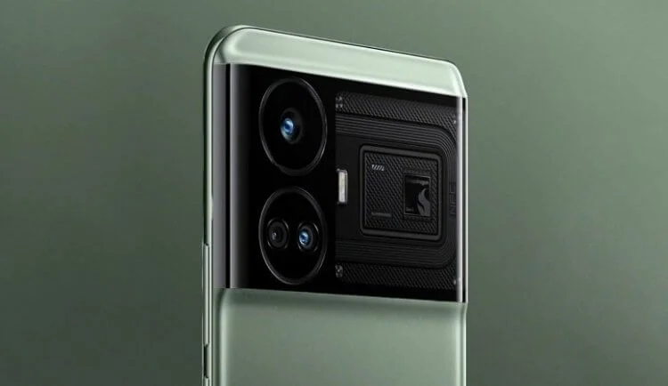 Realme представит GT5 28 августа 3 Realme