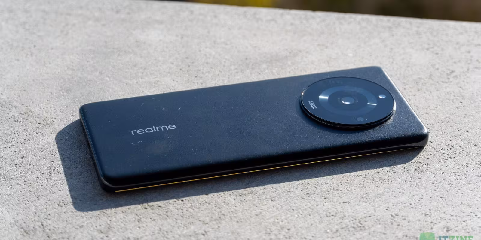 realme itzine.ru 30