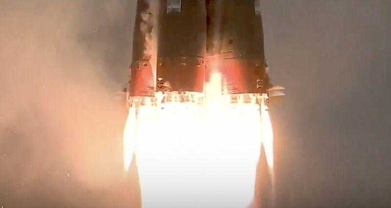 Россия отправила на Луну ракету-носитель Союз-2.1б с аппаратом «Луна-25» 4 soyuz luna25 2 800x425 1