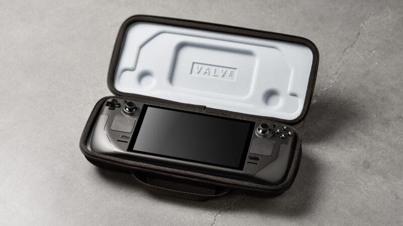 Linux обогнал Mac среди геймеров в Steam 3 steam deck case 800x450 1