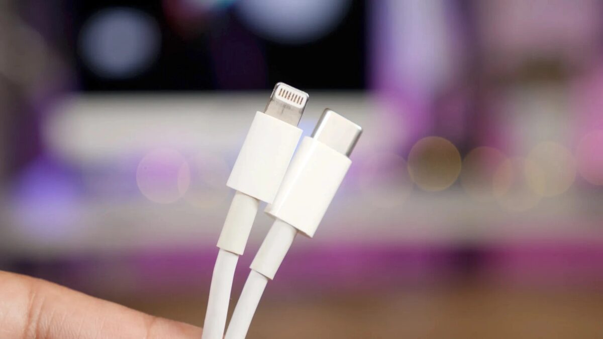 usb c iphone lightning.jpg
