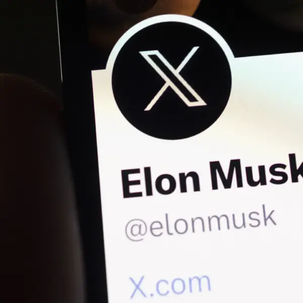 x twitter blue check marks.jpg scaled