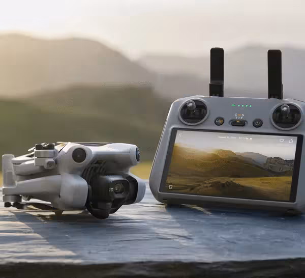 DJI