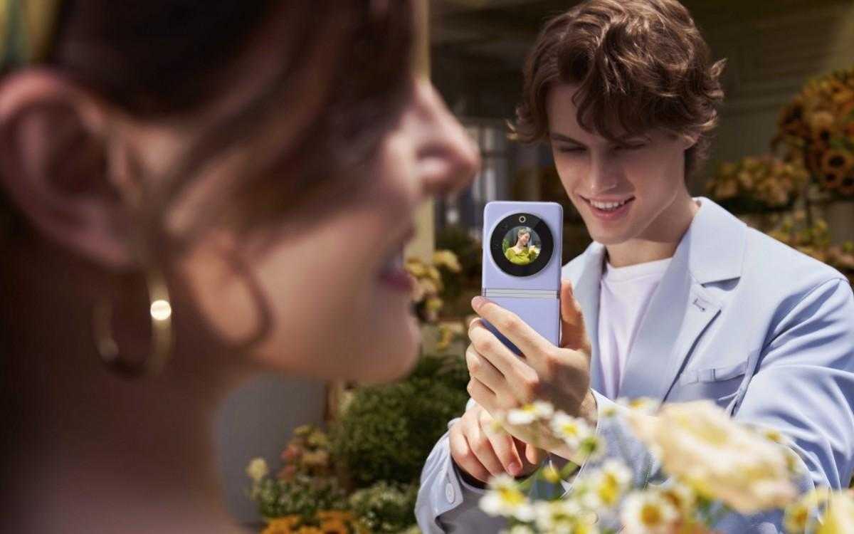Tecno представила Phantom V Flip 9 Tecno