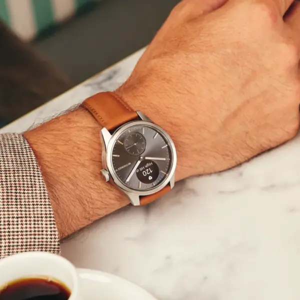 scanwatch 2 42mm black lifestyle en.png