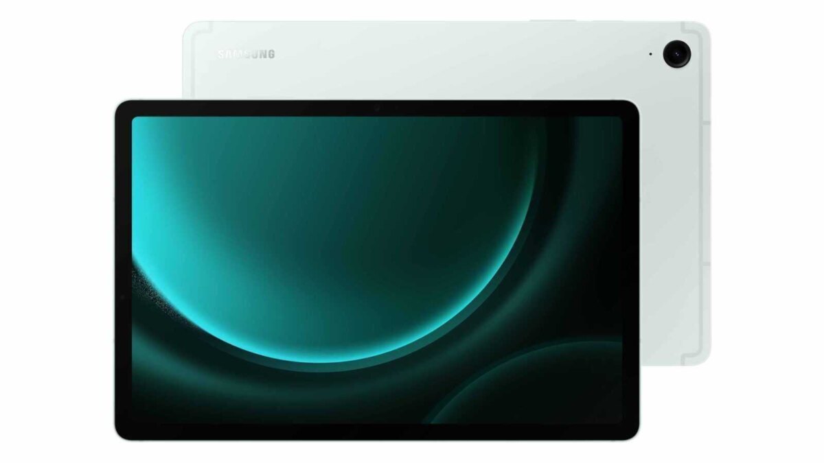 009 galaxy tabs9 fe mint combo scaled