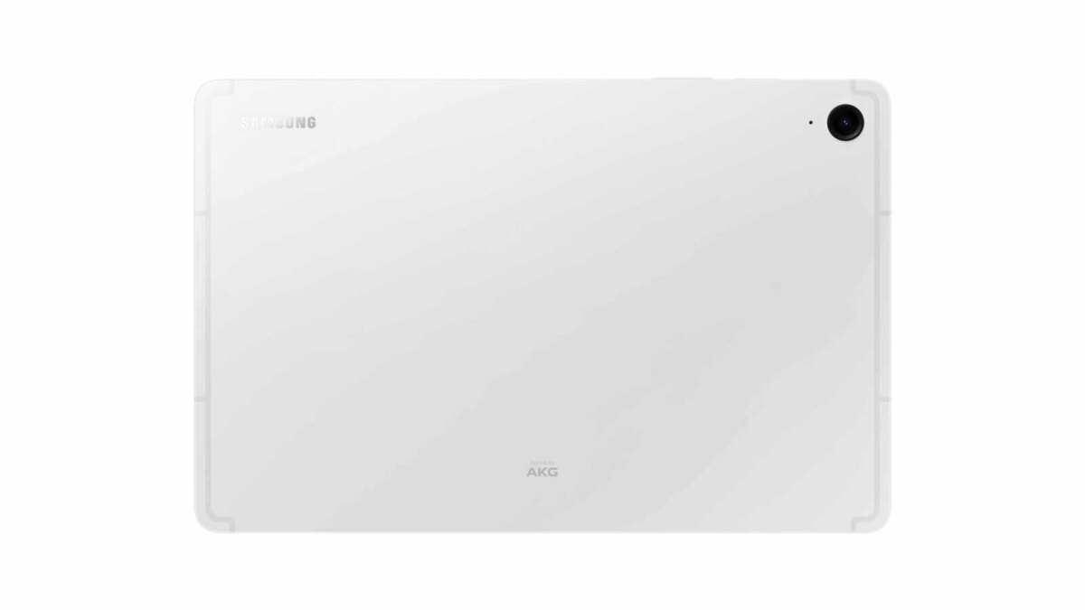 014 galaxy tabs9 fe silver back scaled