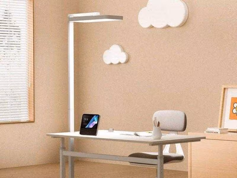 Xiaomi выпустила умную лампу Mijia Vertical Learning Lamp 3 photo 2023 10 26 09 30 30