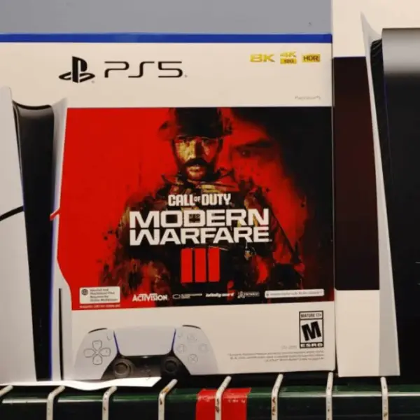 Бандл PS5 Slim с Modern Warfare 3 слили в сеть