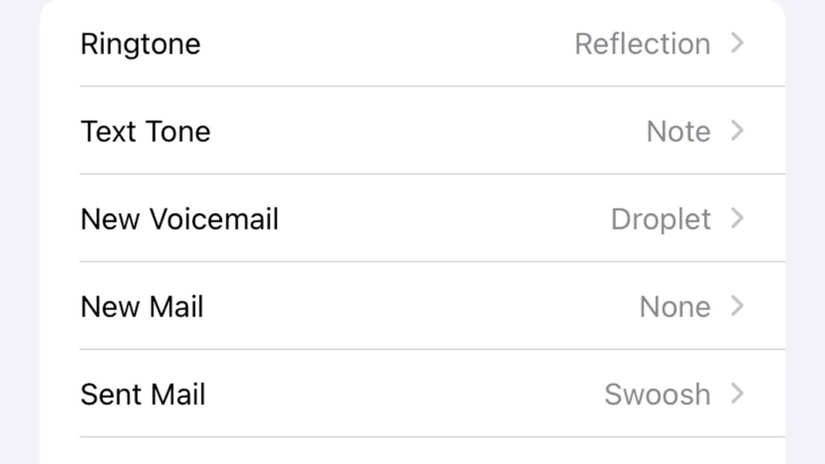 Apple iPhone: как изменить звуки оповещения 6 screenshot 2023 10 12 at 11.27.34 am scaled