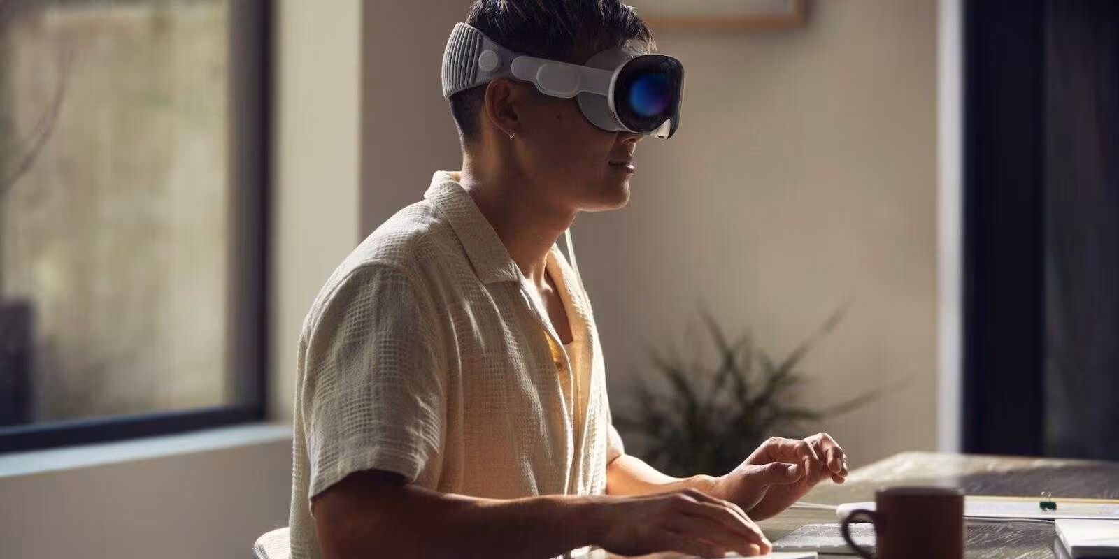 Apple стремится уменьшить вес Vision Pro 2 Apple