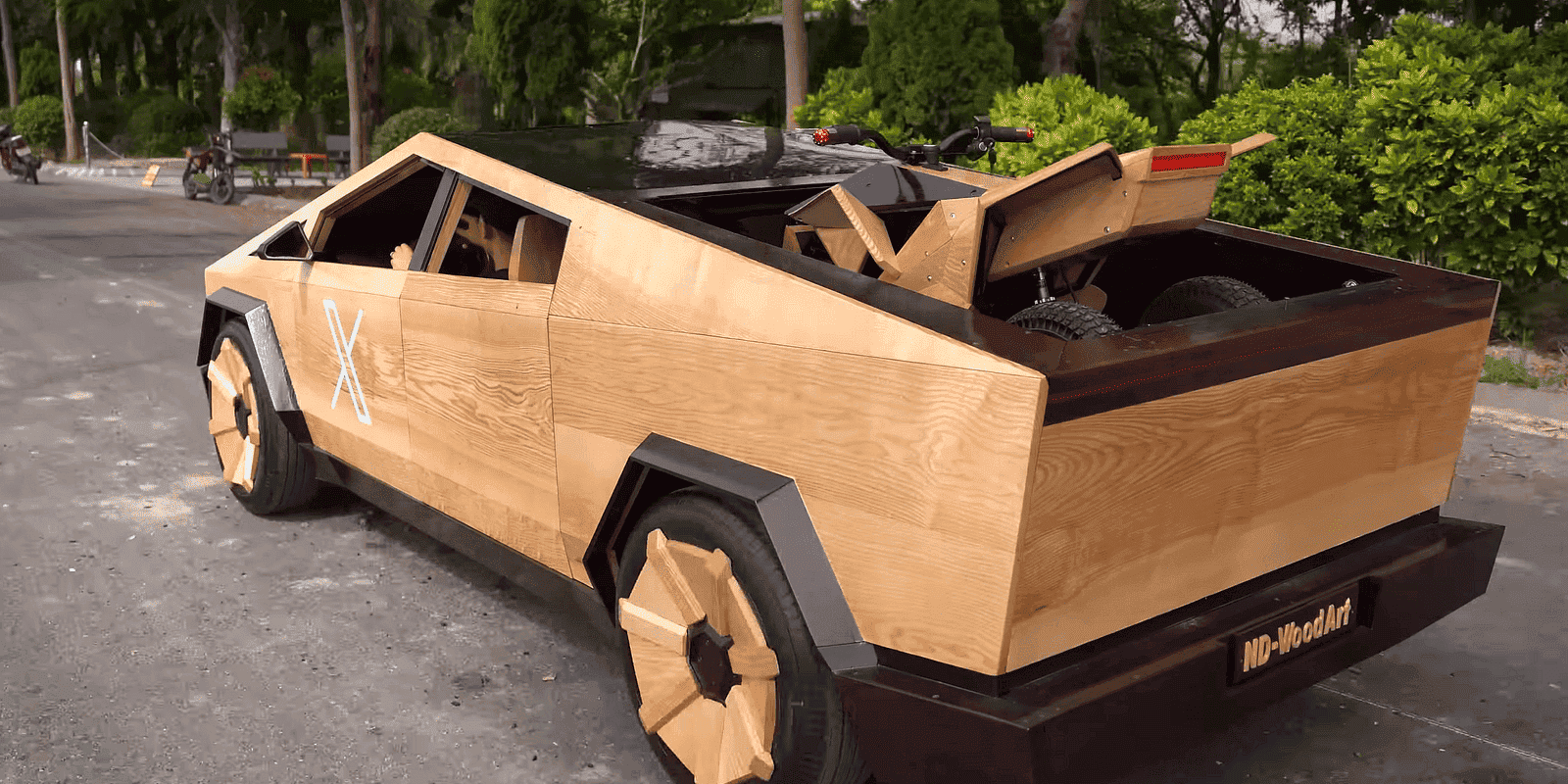 Блогер сделал деревянную рабочую копию Tesla Cybertruck 1 1193335