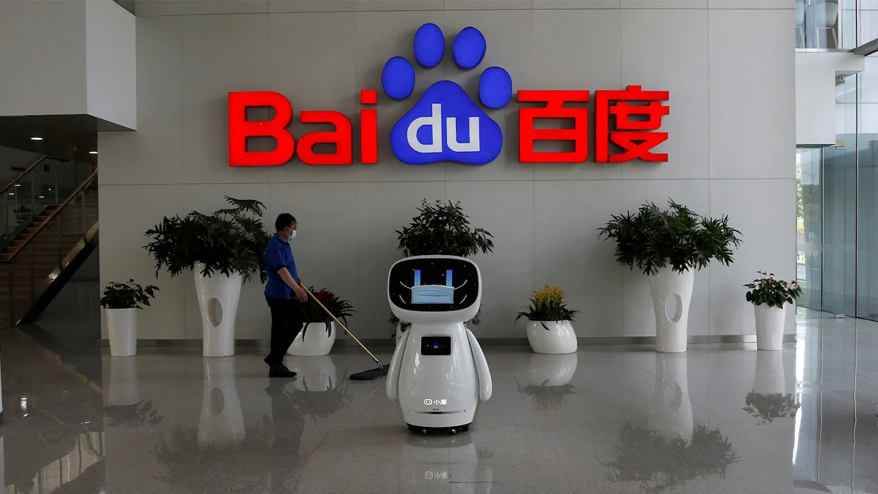 Baidu заключил партнерство с Lenovo для интеграции искусственного интеллекта в смартфоны 2 baidu ai chatbot rivaling openai chatgpt