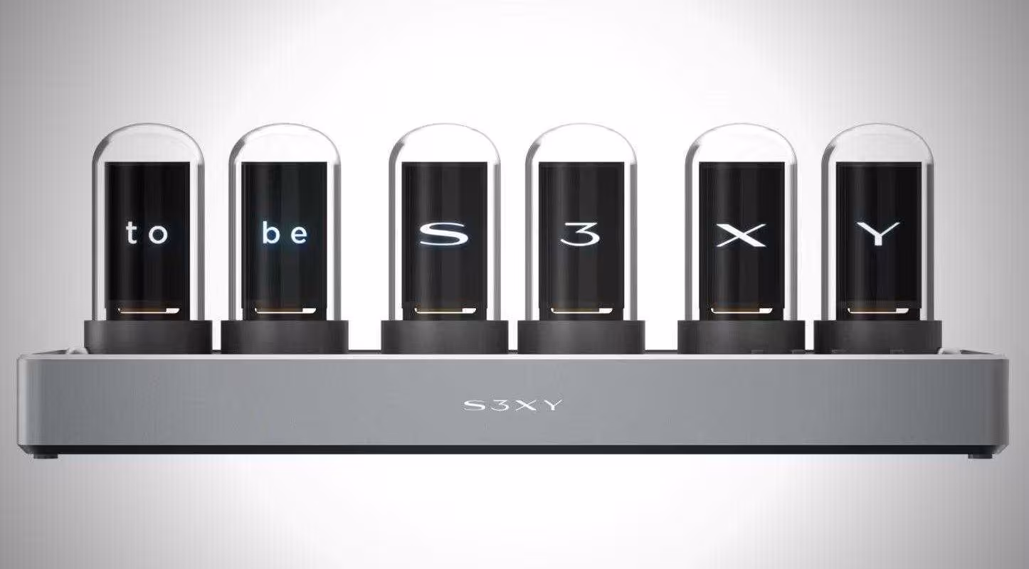 Tesla представила настольные часы S3XY Time Glow Clock 2 tesla timr 2
