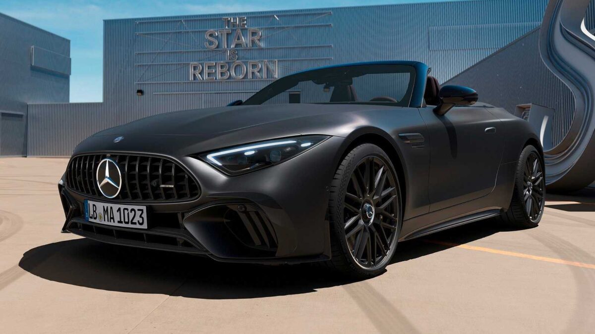 2024 mercedes amg sl63 s e performance front angle view carbuzz 1209871 1600