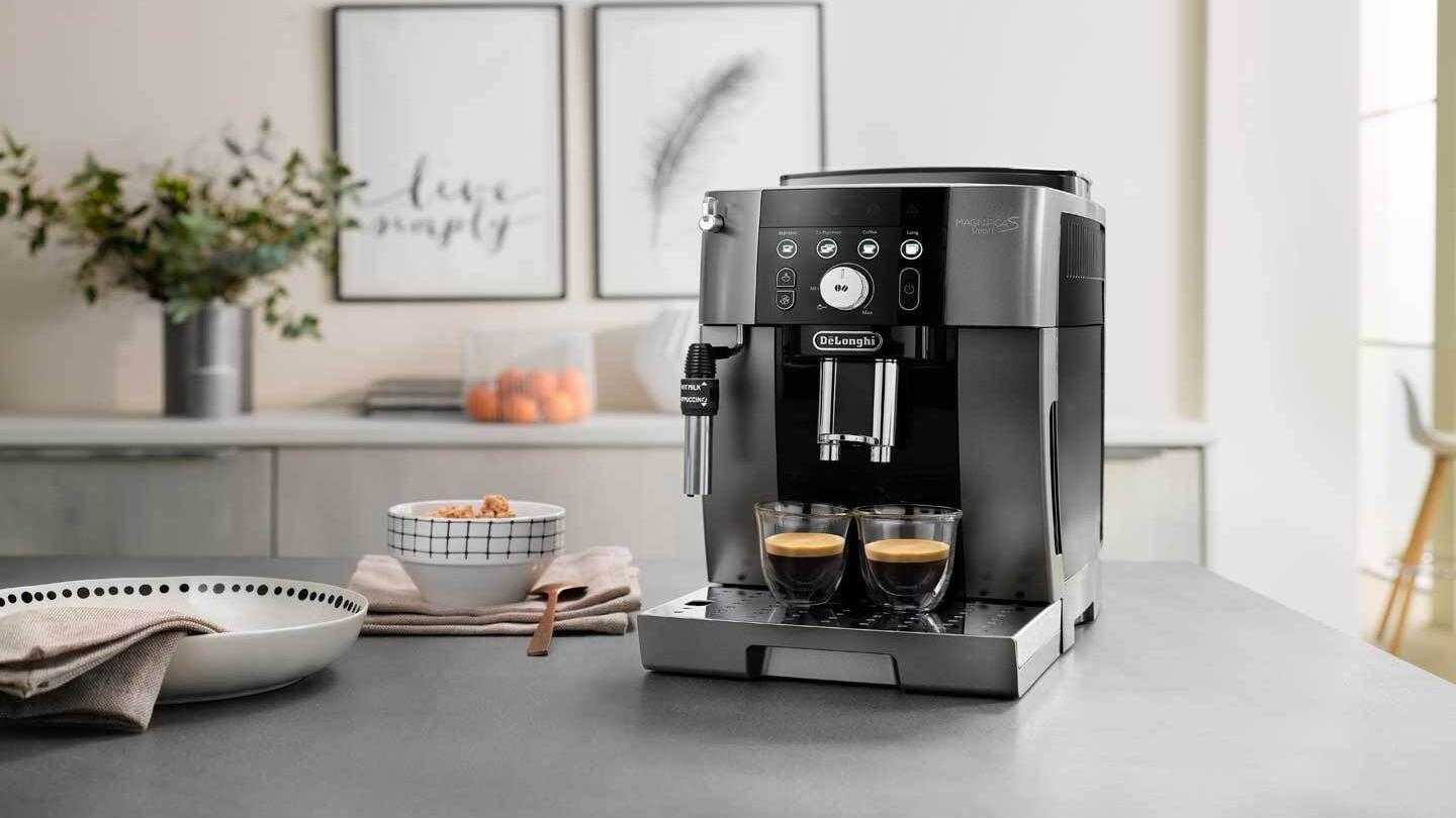Гаджеты под ёлку: 5 новогодних подарков гику, у которого всё есть 13 delonghi magnifica s smart lifestyle