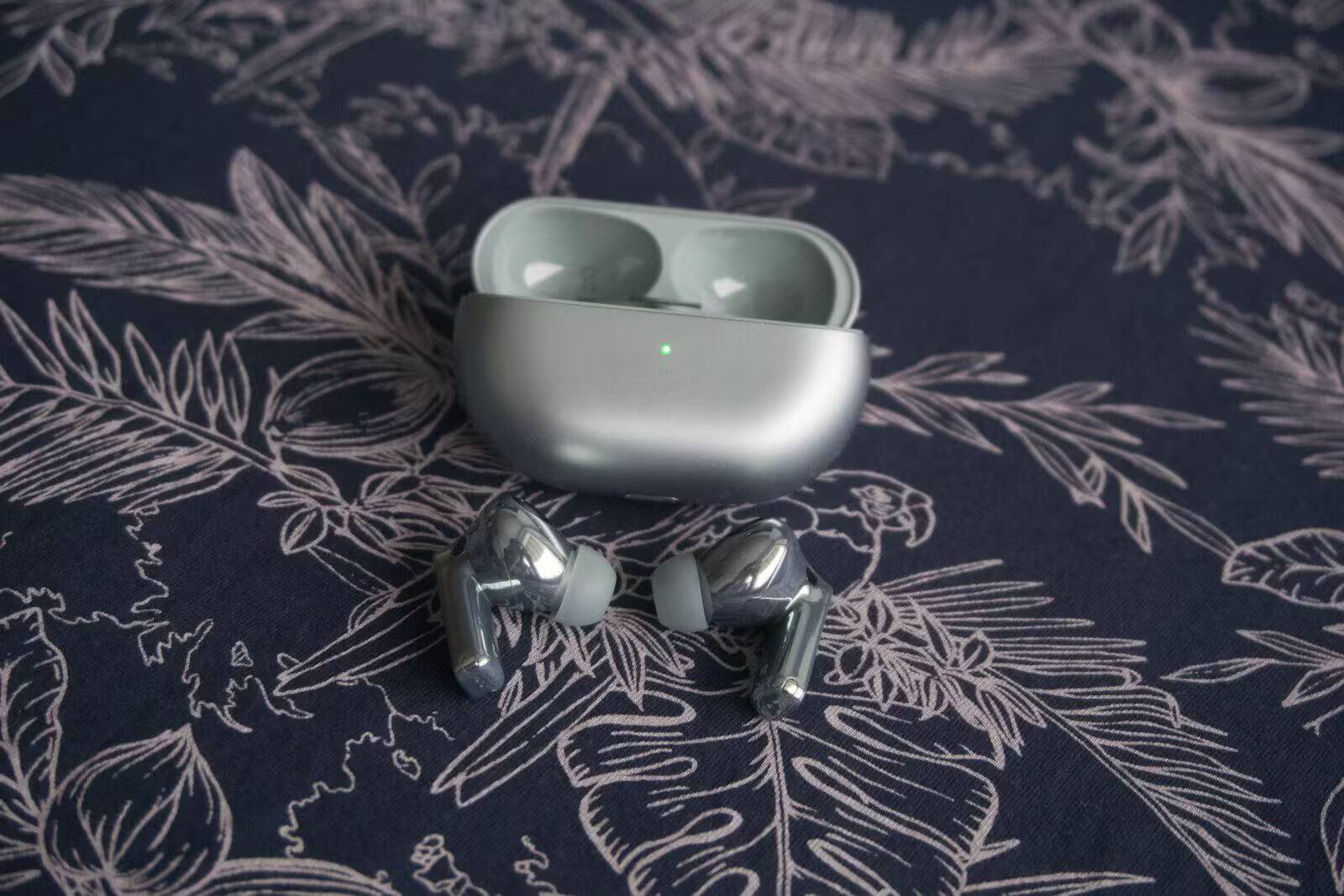 Обзор Huawei FreeBuds Pro 3: звук каждой ноты 5 Обзор Huawei FreeBuds Pro 3: звук каждой ноты