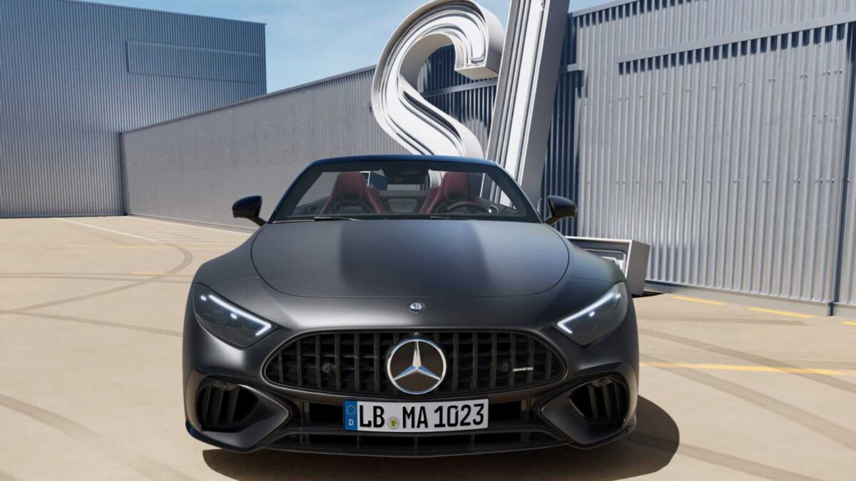 mercedes sl 63 s e performance phev 00015 2048x1326 1