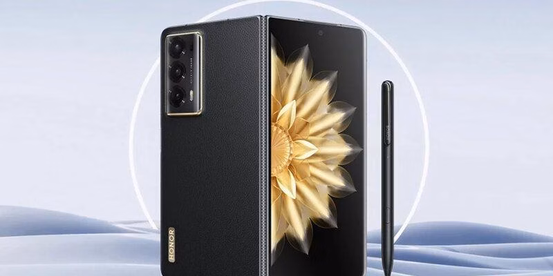 Складной смартфон Honor Magic V2 добрался до России 3