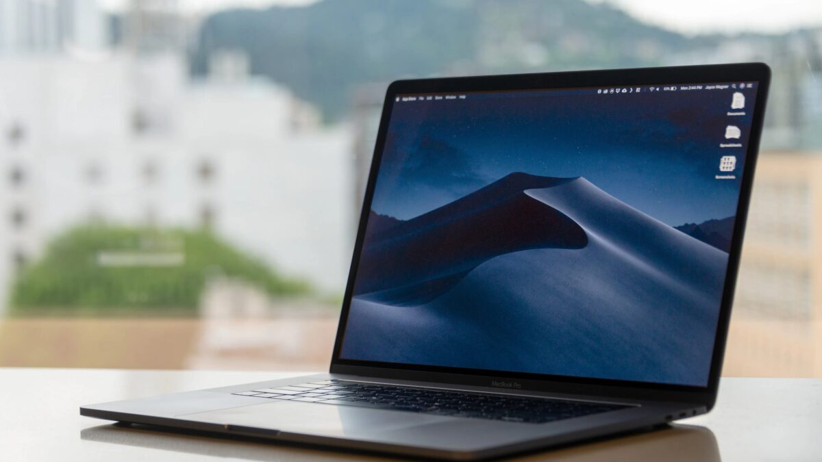 Apple Mac: как стереть и восстановить заводские настройки 4 macos 10 14 mojave home screen offset1 scaled