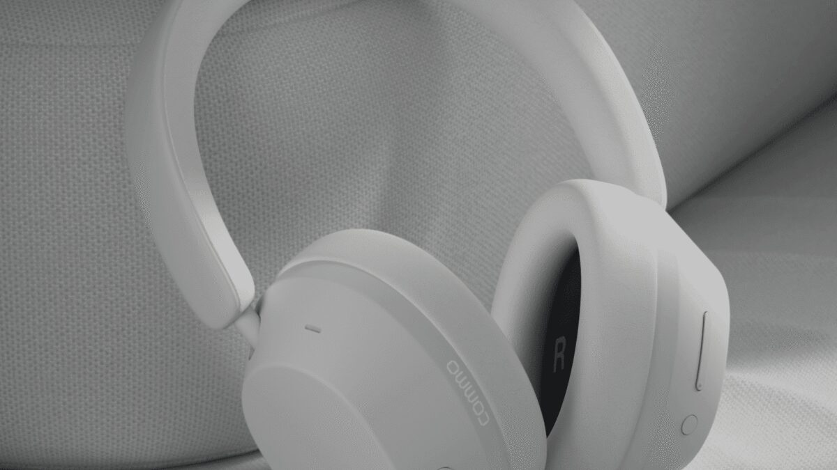 one white 00006