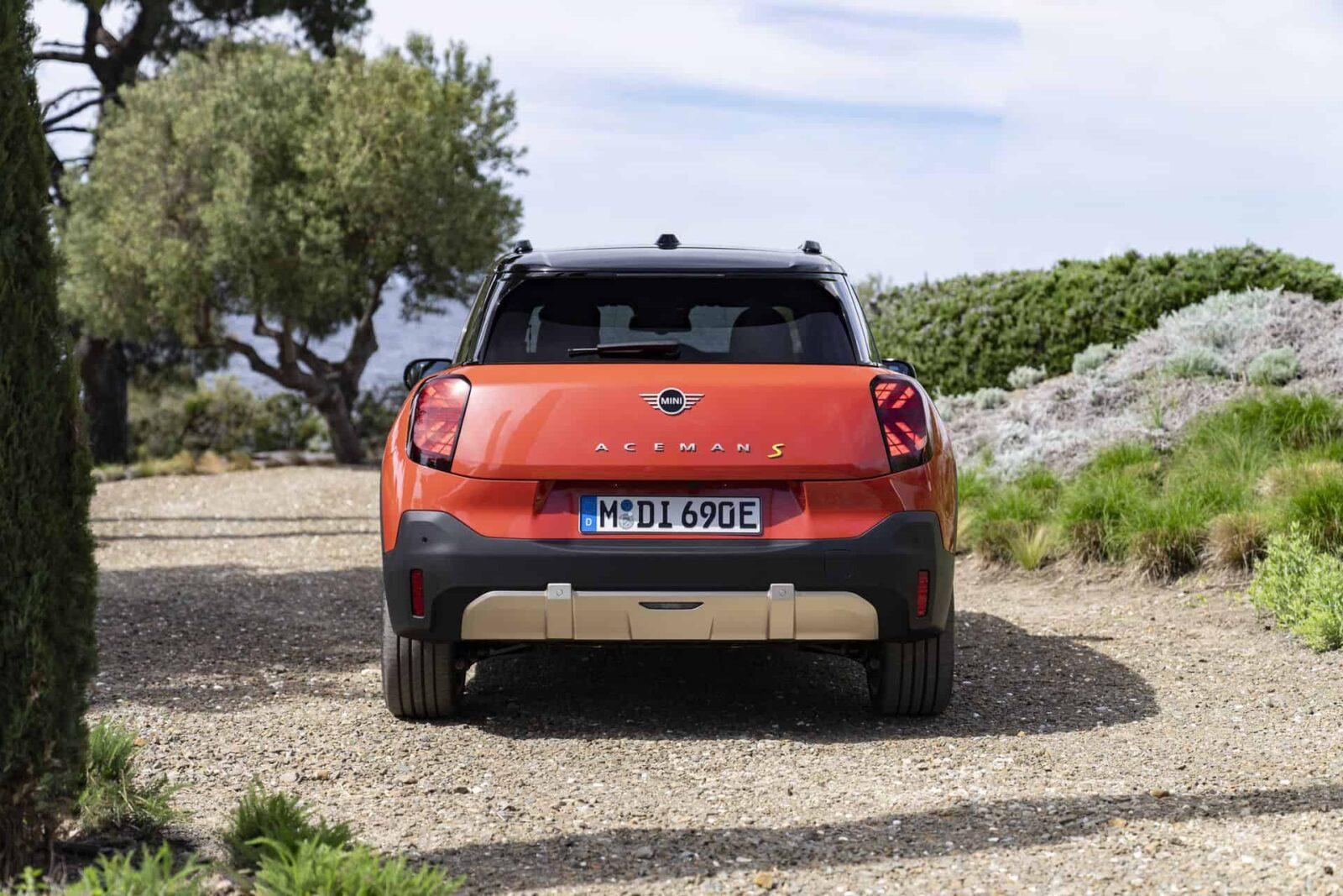 MINI выпустила Aceman, свой первый электромобиль 27 2025 mini aceman exterior 97