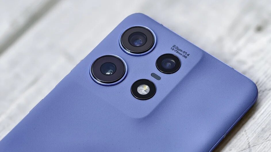 Motorola представила флагманский смартфон Edge 50 Pro 4 aqakvrjfi q4 l00wdi1 yyjeja5d0z8fydmzyrvnvy6ojsfnr0 0jpavr8uno8x79nkxai1bndo7s27rxejhv9yiwo 2