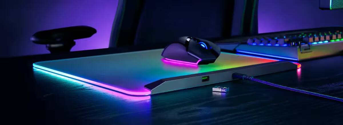RGB-коврик Firefly V2 Pro с подсветкой и портом USB