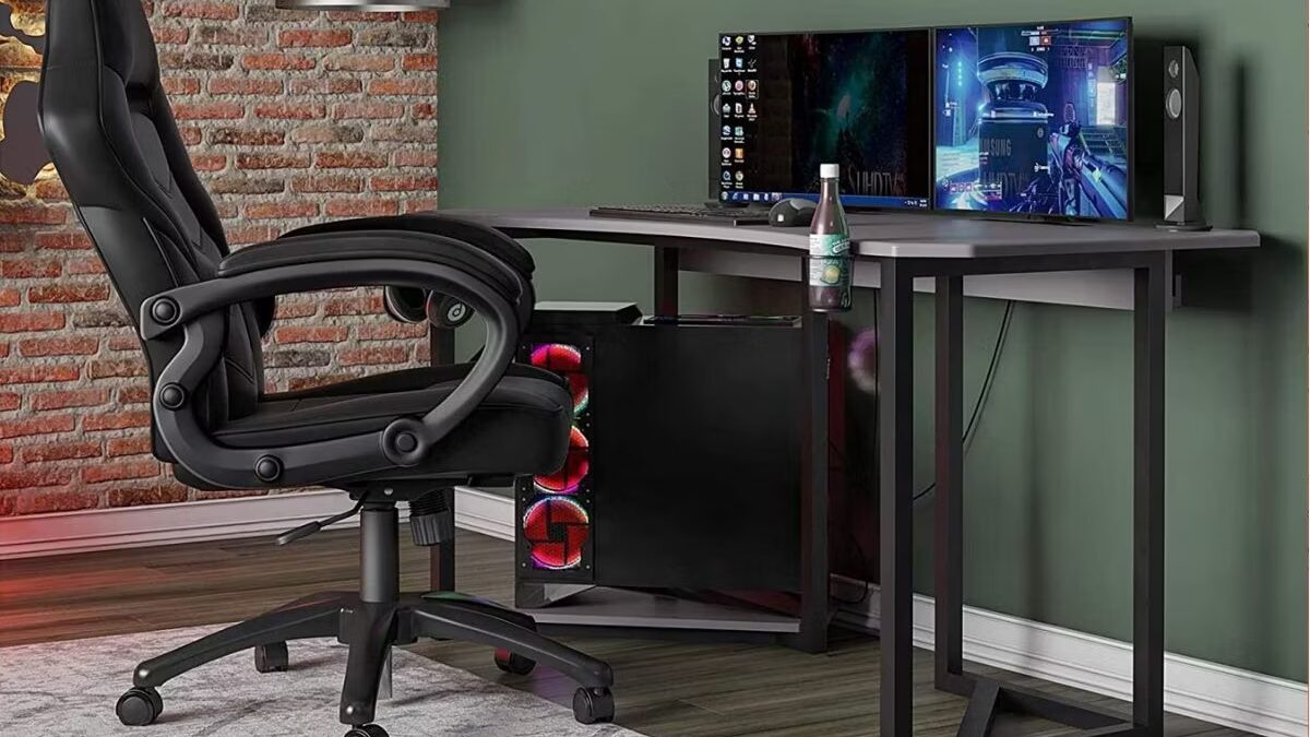 gaming desk cyber monday deal