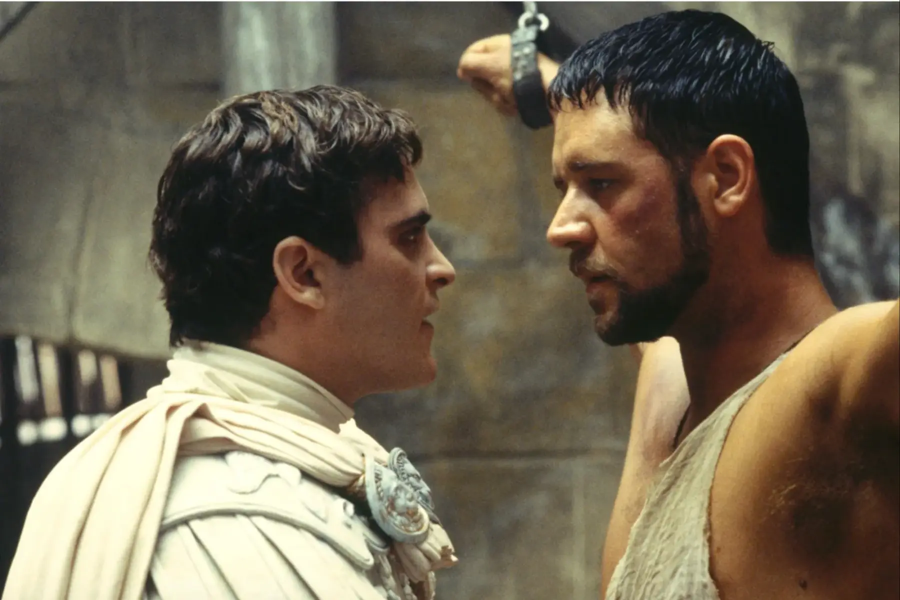 Гладиатор 2: дата выхода, сюжет и многое другое 8 joaquin phoenix and russell crowe in gladiator