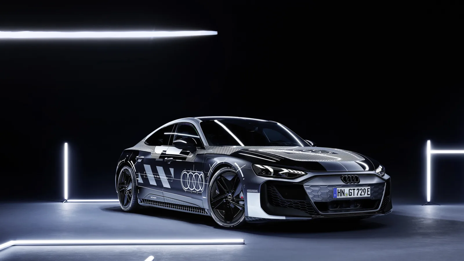 Audi Π΄ΡΠ°Π·Π½ΠΈΡ ΠΎΠ±Π½ΠΎΠ²Π»Π΅Π½Π½ΡΠΌ RS E-Tron GT 13 refreshed audi rs e tron gt prototype 16