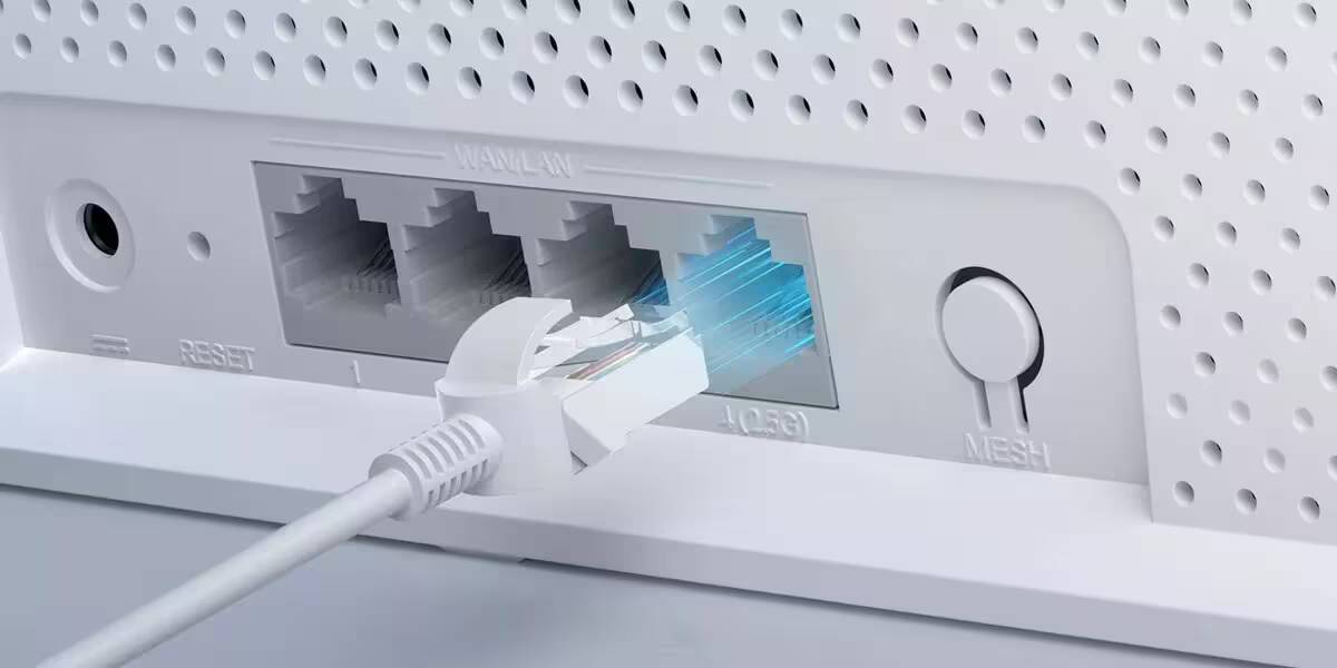 Роутер Xiaomi BE5000 с поддержкой Wi-Fi 7 подключение кабеля на интерфейсе