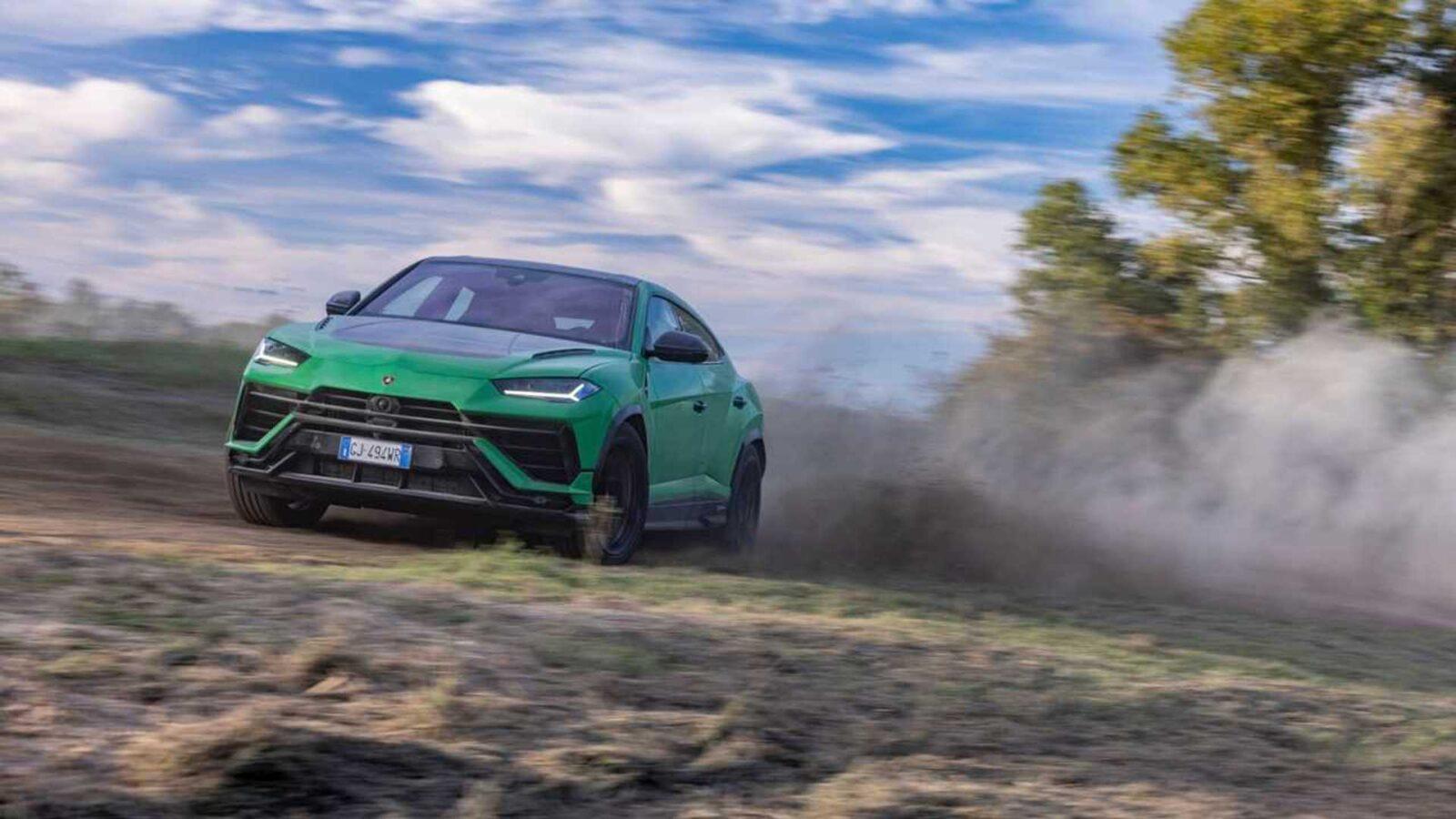 Lamborghini Urus отзывают из-за капота, который может отлететь на высокой скорости 11 2023 lamborghini urus performante 3