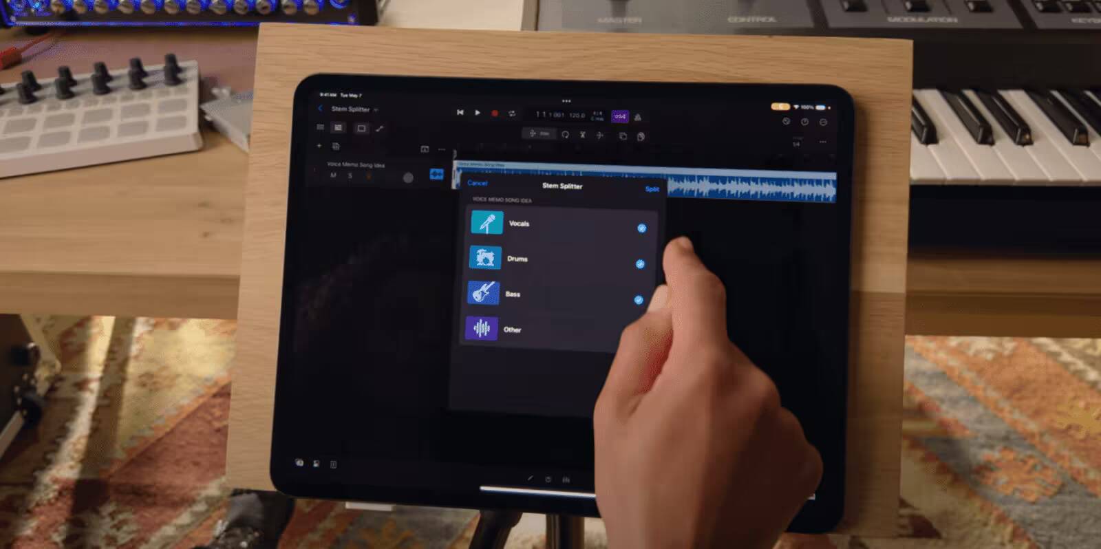 Apple обновила Final Cut Pro и Logic Pro 4 Экран iPad с открытым приложением для редактирования звука