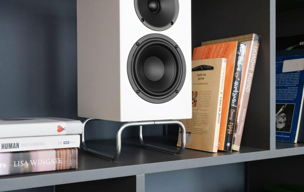 seriya kolonok elac debut connex 3 3 scaled