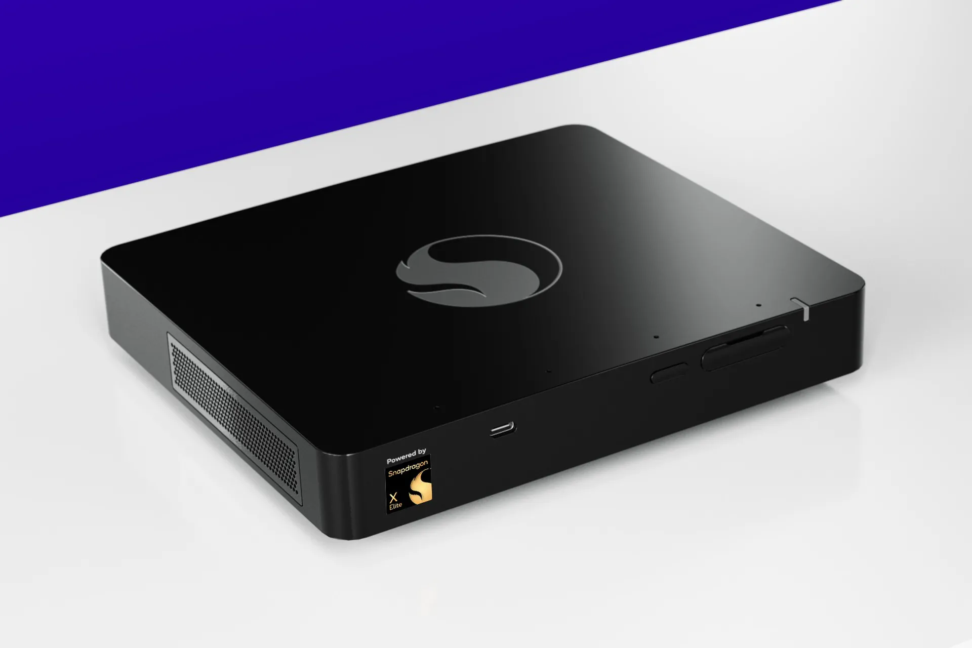 Microsoft Build 2024: все главные анонсы презентации 7 snapdragon dev kit for windows front.jpg