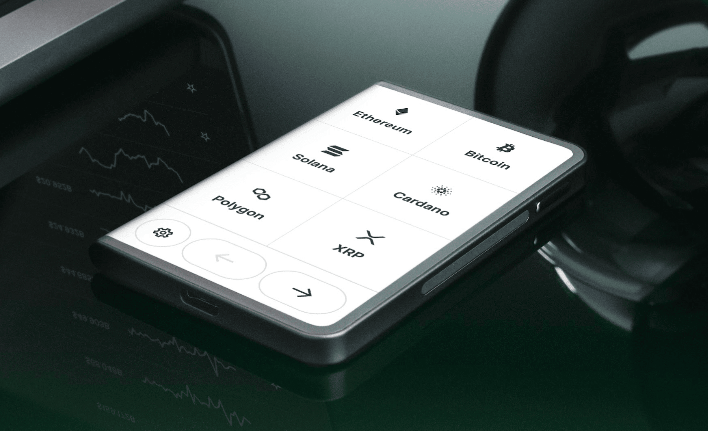 Ledger начала поставки своего высокотехнологичного криптокошелька Stax 7