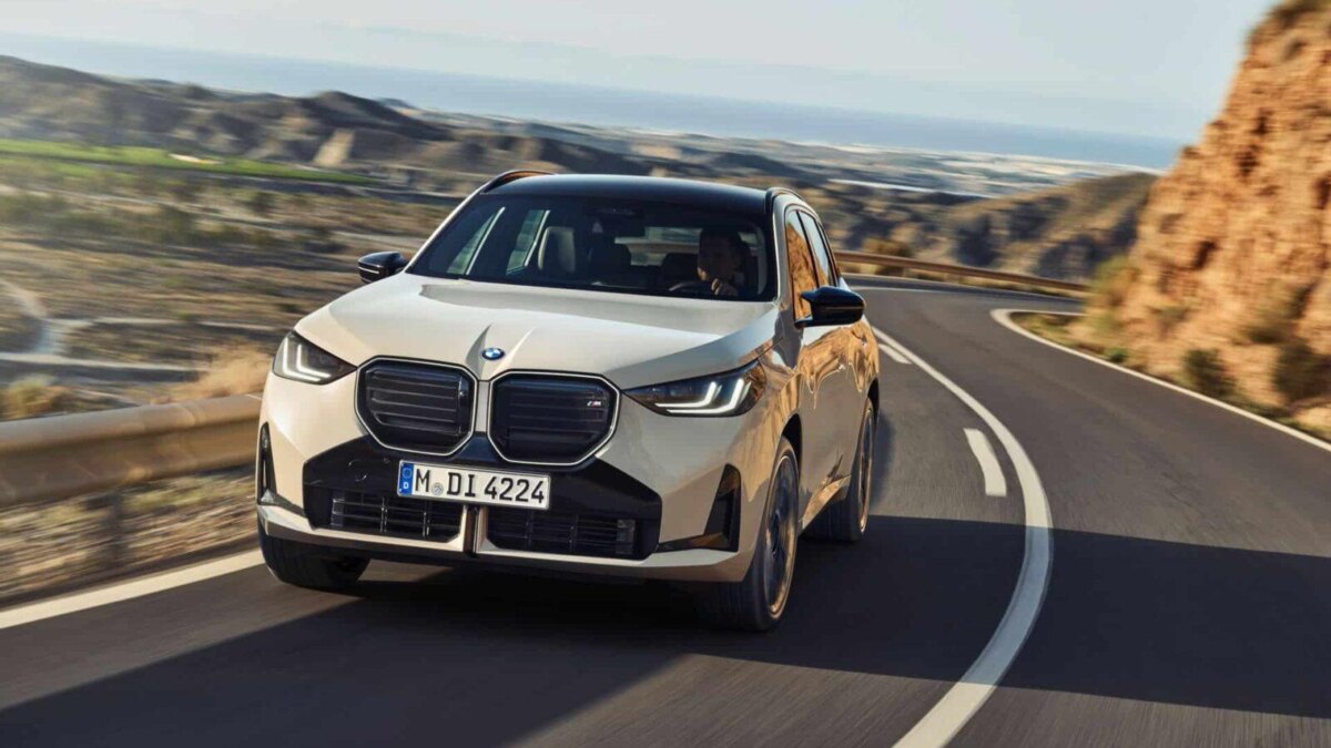2025 bmw x3 m50 103