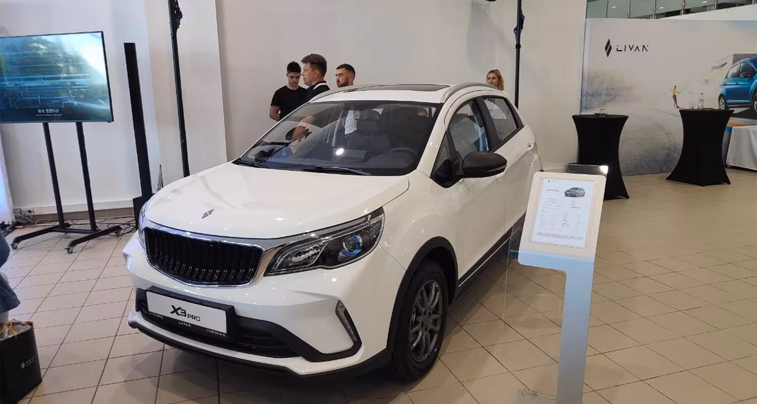 В России стартовали продажи кроссовера Livan X3 Pro 2 2 pic4 zoom 1500x1500 91117 large