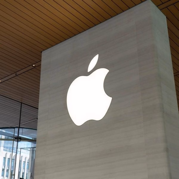 apple says it will release ios 18 developer beta 2 on monday.webp