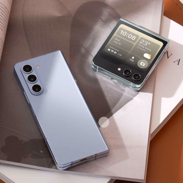 galaxy z flip 5 4
