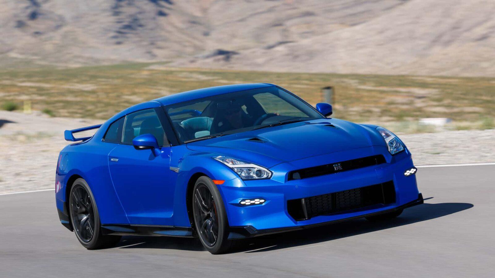 Прощай, легенда: Nissan прекращает производство GT-R 12 nissan gt r r35 final editions 6