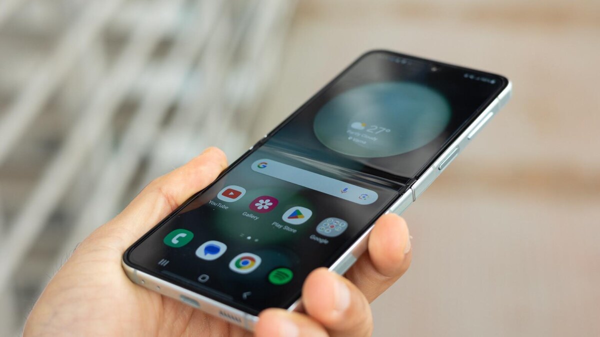 Характеристики складного Xiaomi Mix Flip подтверждены бенчмарком 4 zwkbmywn1vvq