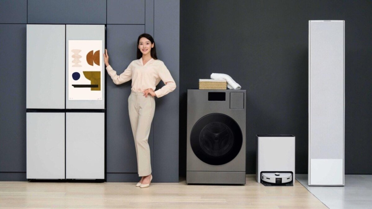 samsung bespoke ai family hub refrigerator washing machine ai steam robot vacuum air dresser