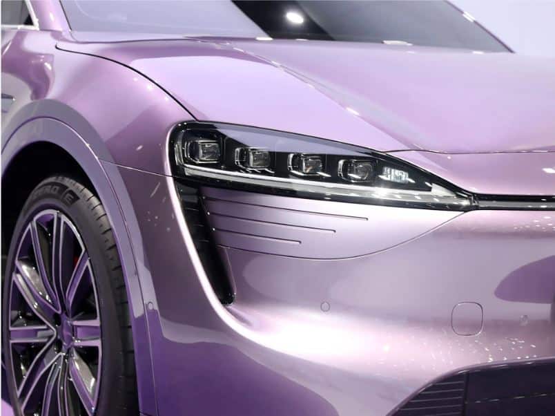 Huawei и Chery представили электромобиль Luxeed R7 11 2 5