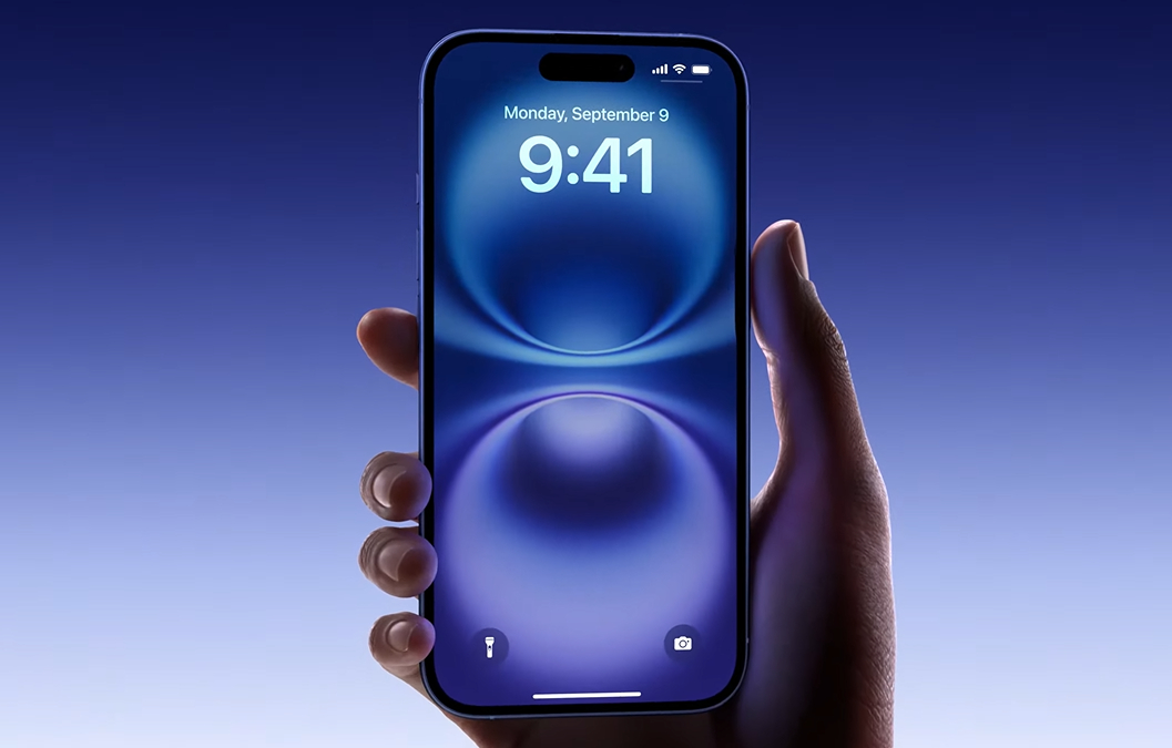 apple iphone 16.png