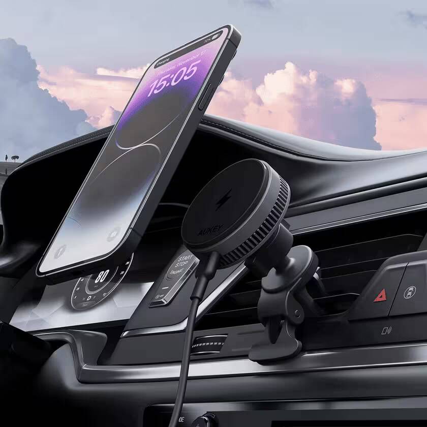 IFA 2024. Aukey представила новые беспроводные зарядные устройства с активным охлаждением 1 Внутренний интерьер жилого модуля Mars на Земле