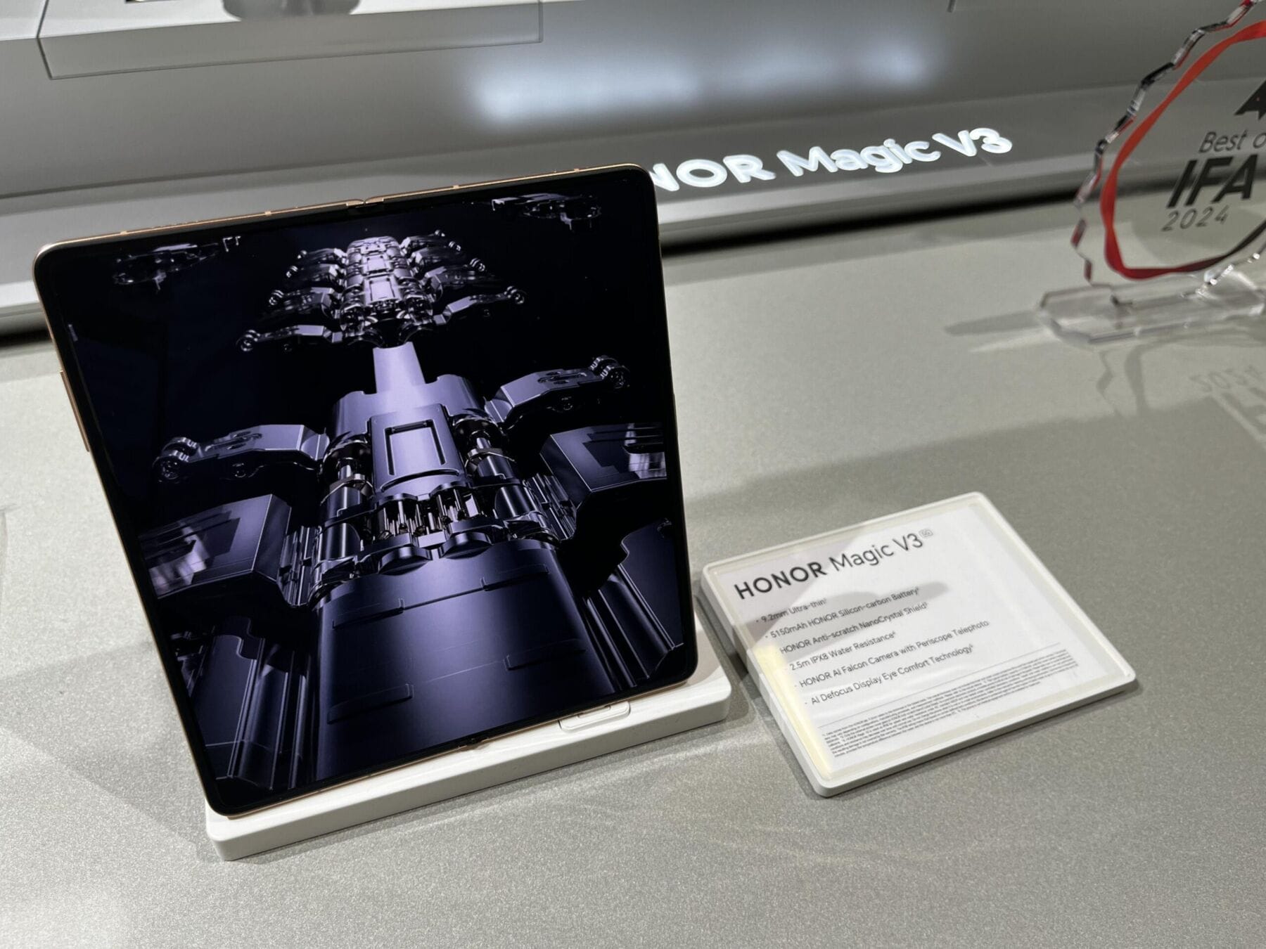 IFA 2024. AI-технологии Honor: ноутбук на базе Snapdragon, ассистент AI Agent и распознавание дипфейков 8 img 3564 scaled
