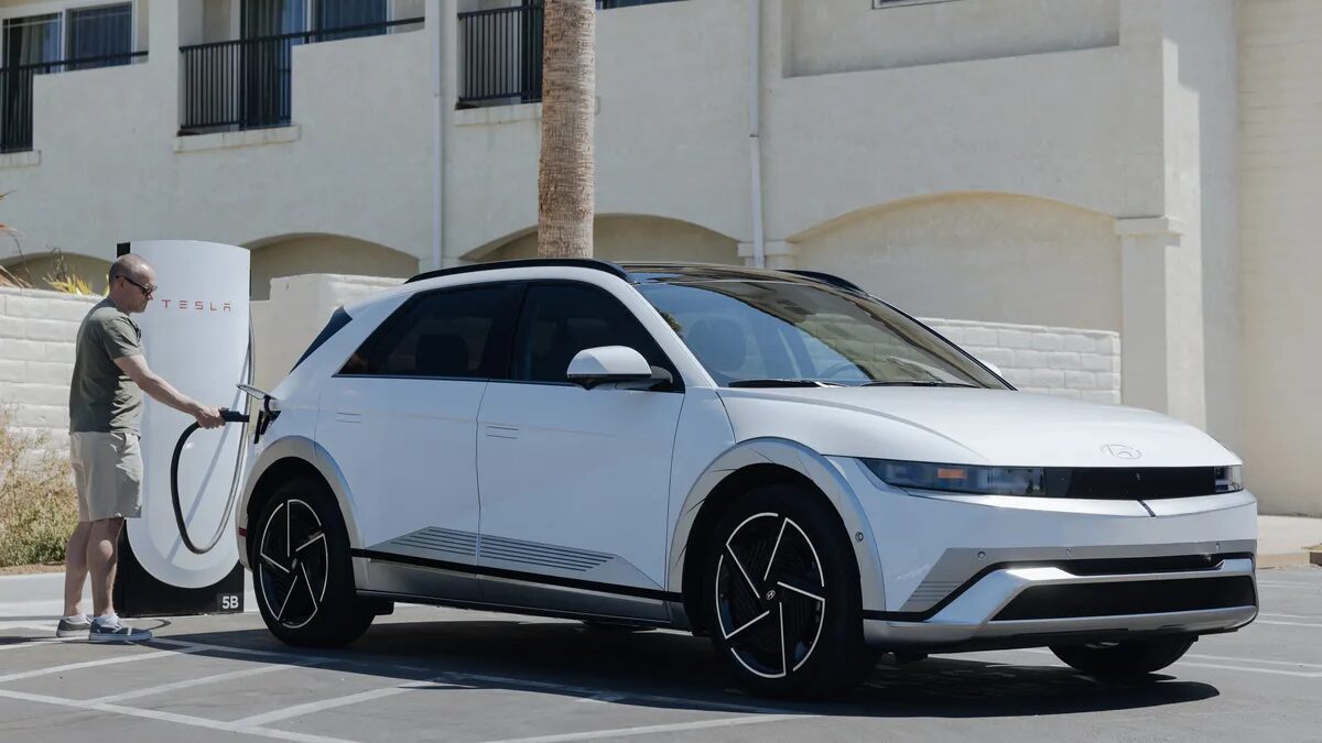 large 63277 2025ioniq5limited.jpg